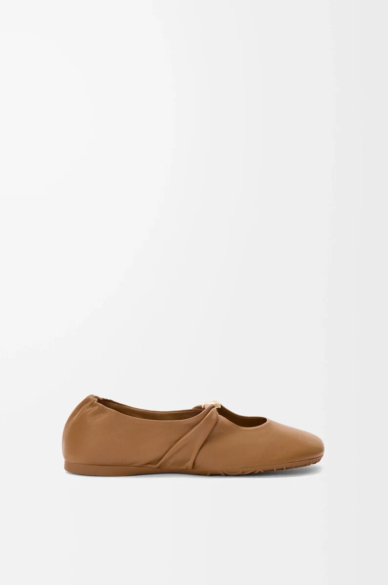 ballerine souple pebble soft en cuir dagneau nappa chêne