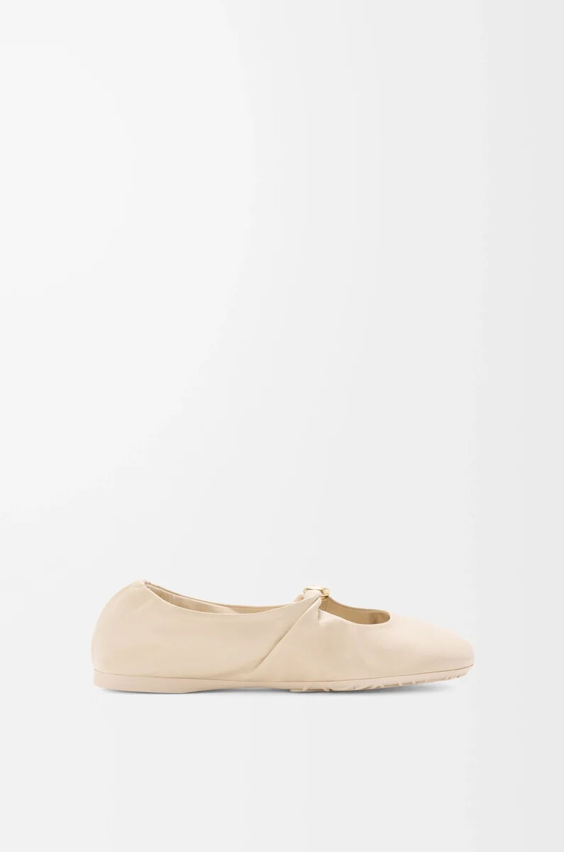 ballerine souple pebble en cuir dagneau nappa dough