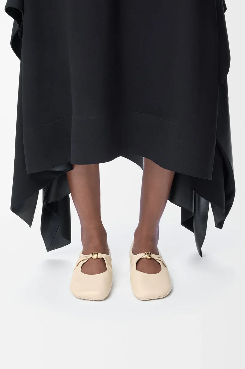 ballerine souple pebble en cuir dagneau nappa dough