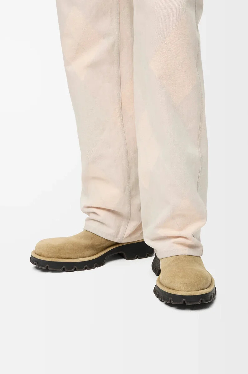 bottes bobby en cuir de veau fendu ciré sahara