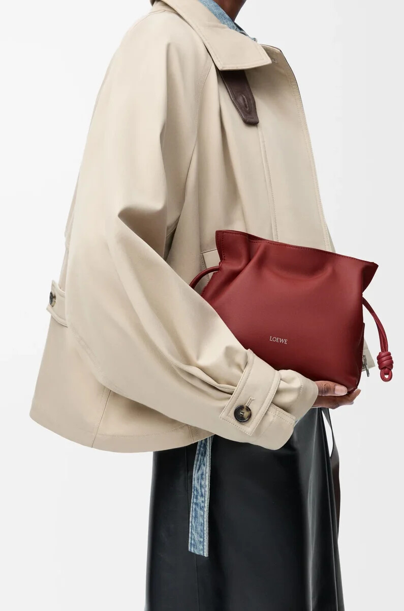 pochette mini flamenco en cuir de veau nappa rouge brûlé