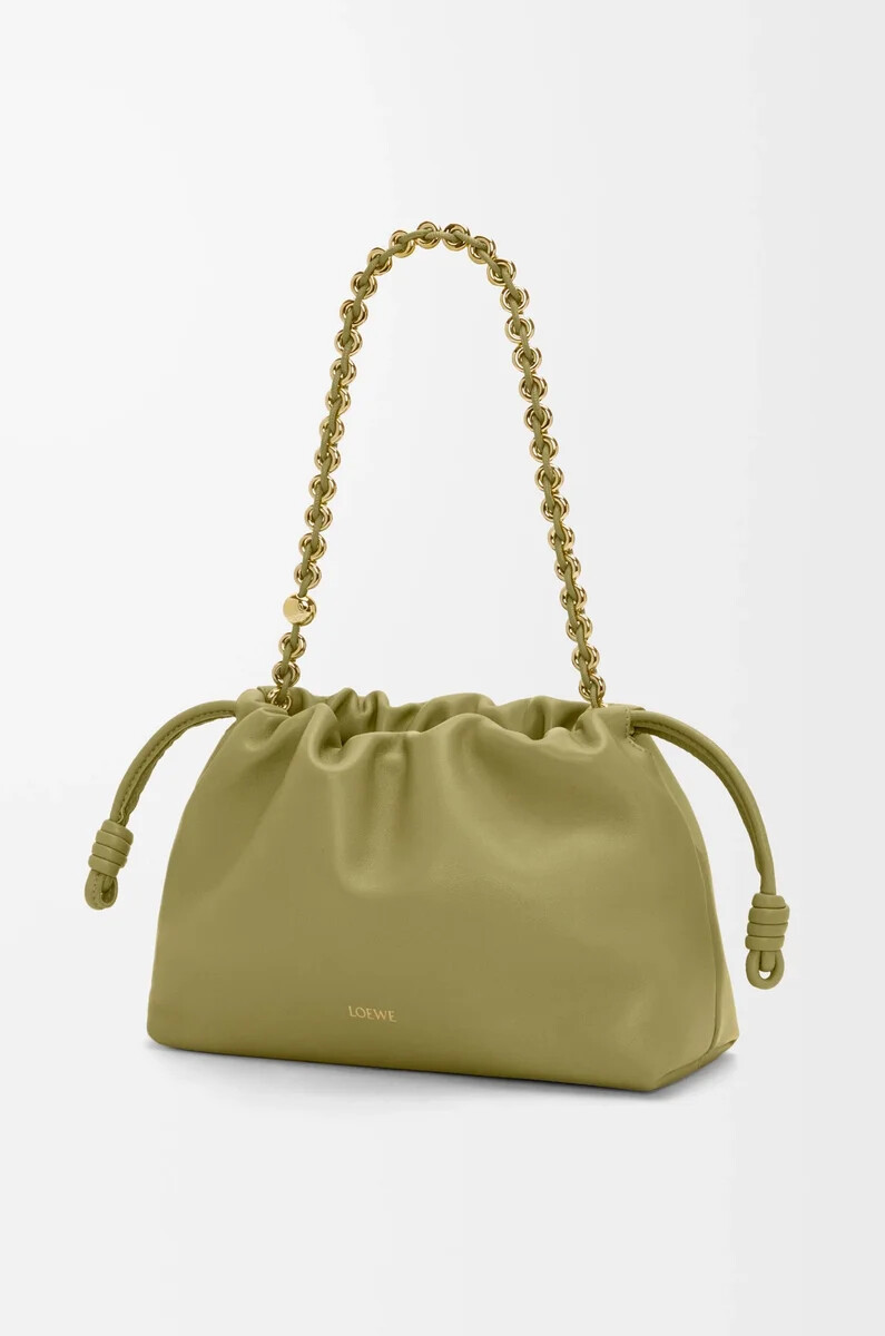 sac à main flamenco moyen en cuir dagneau nappa souple couleur vert mousse clair
