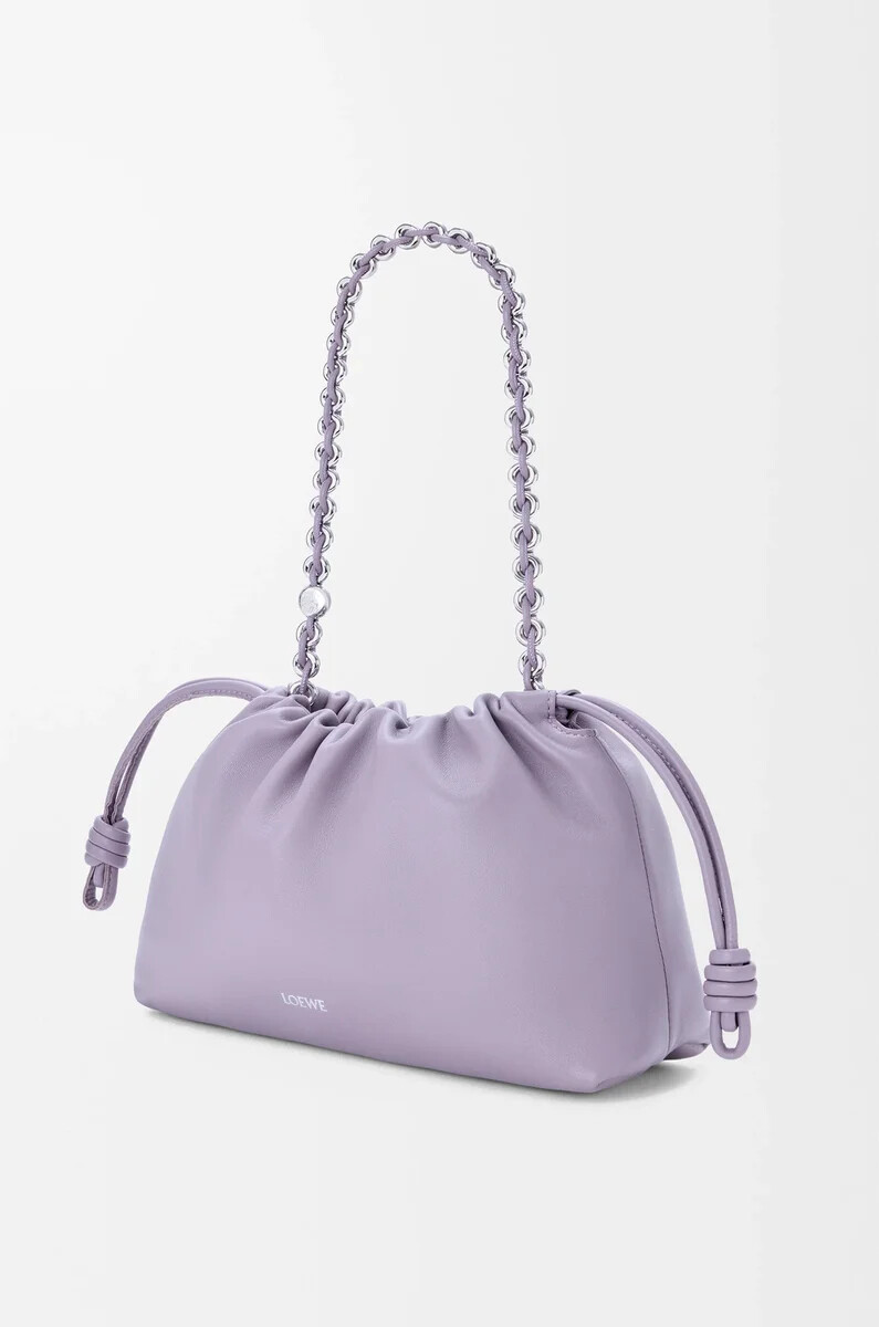 sac à main flamenco moyen en cuir dagneau nappa souple couleur mauve foncé