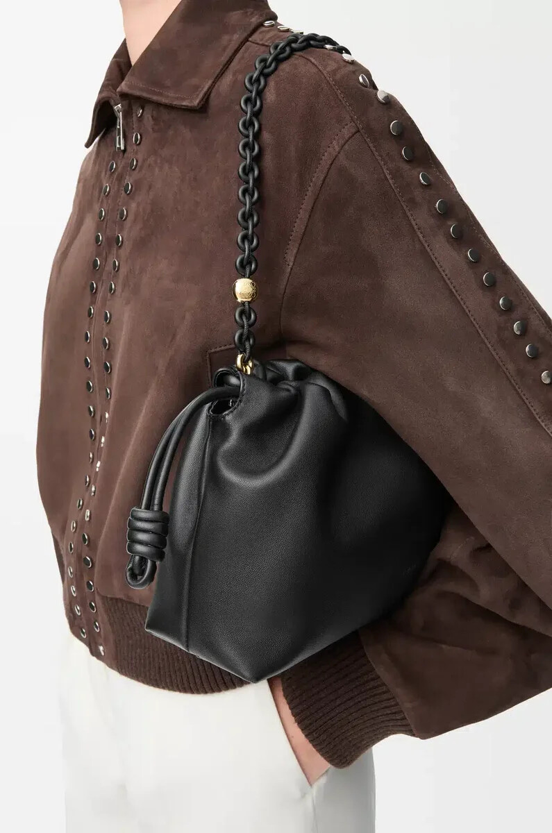 sac à main flamenco moyen en cuir dagneau nappa souple noir
