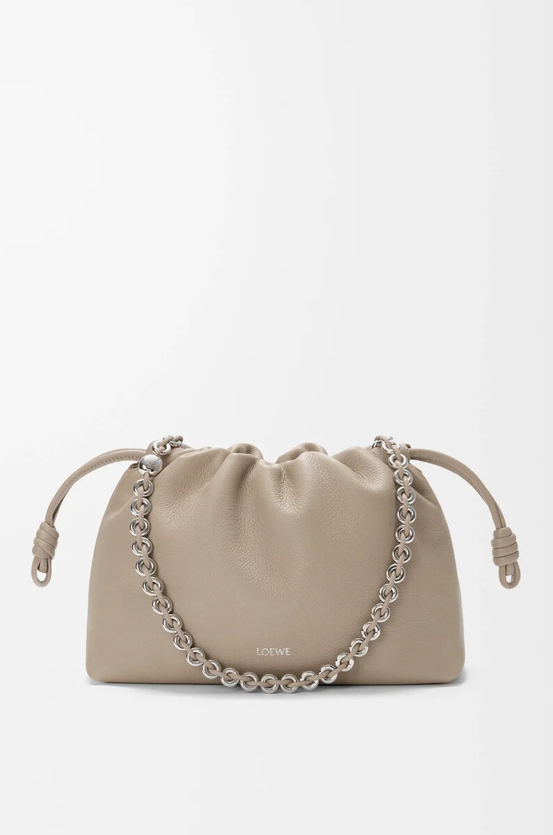 sac à main flamenco moyen en cuir de veau grainé fin couleur argile