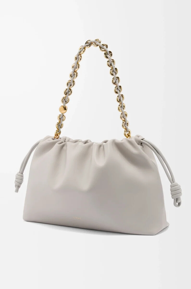 grand sac flamenco en cuir dagneau nappa souple gris coquillage