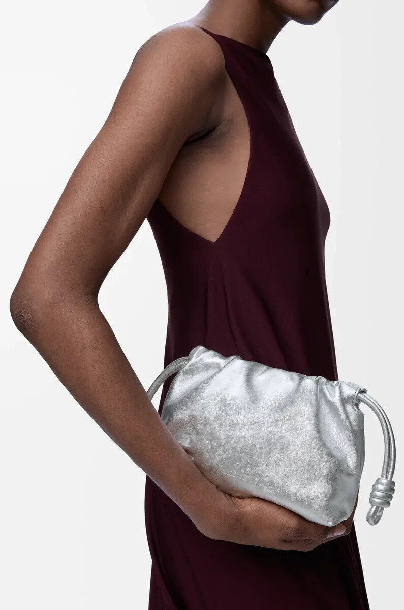 mini sac flamenco en cuir de veau imprimé moiré argenté