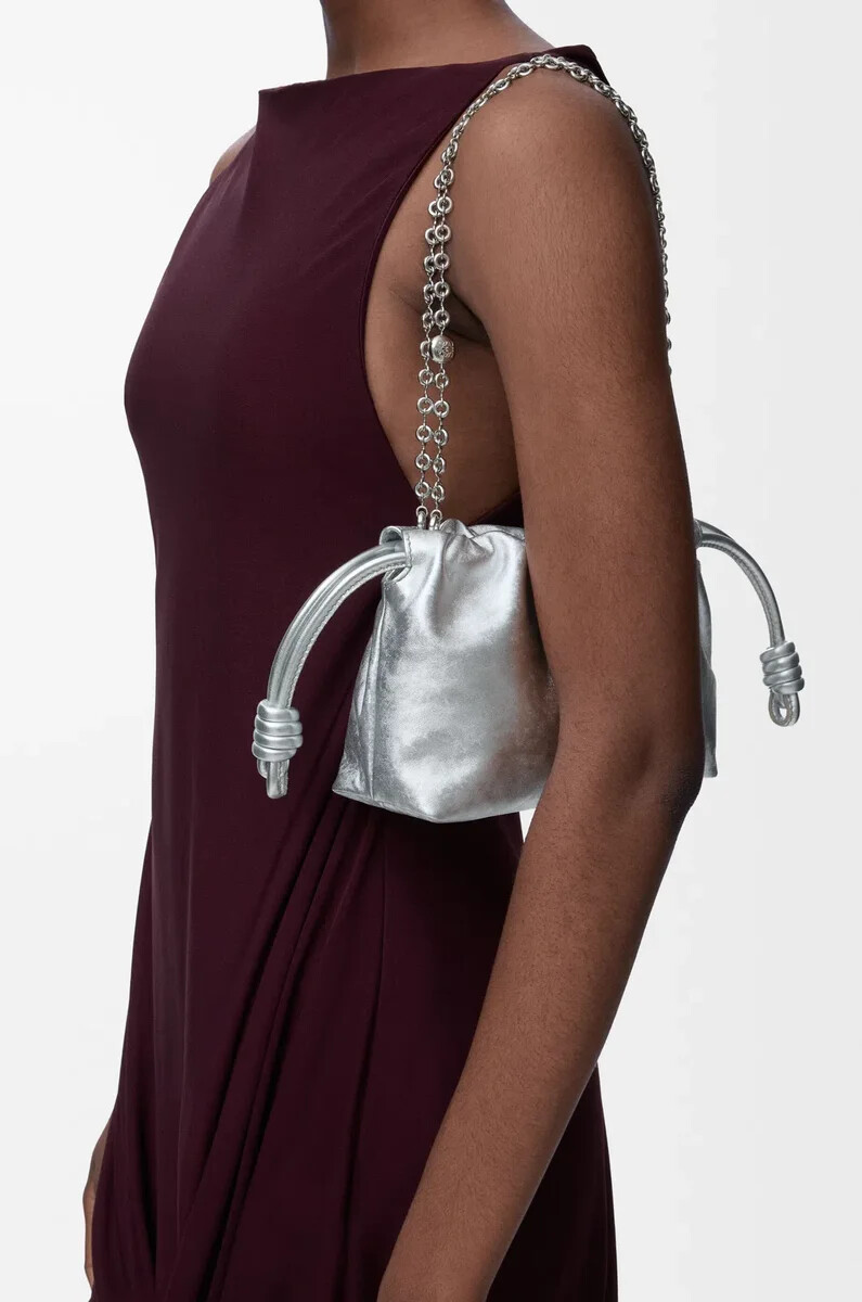 mini sac flamenco en cuir de veau imprimé moiré argenté