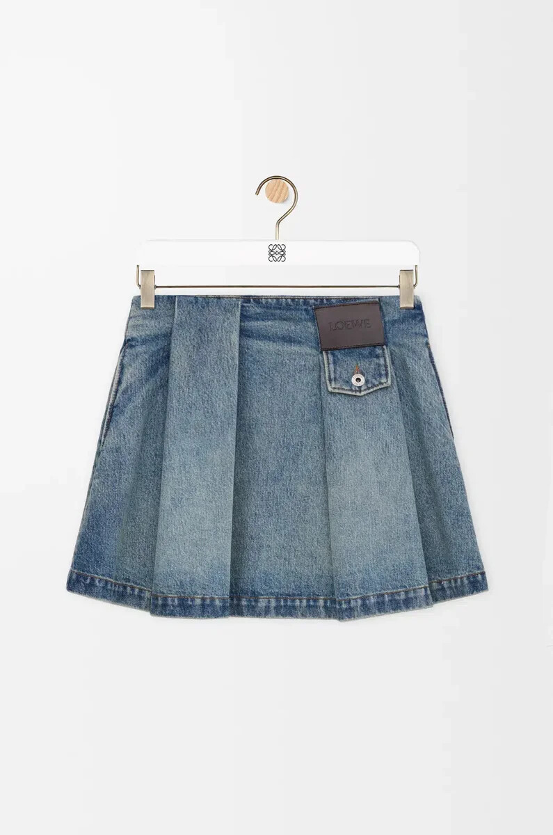 mini-jupe en jean délavé