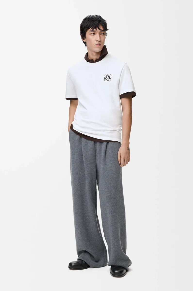 t-shirt blanc en coton coupe décontractée