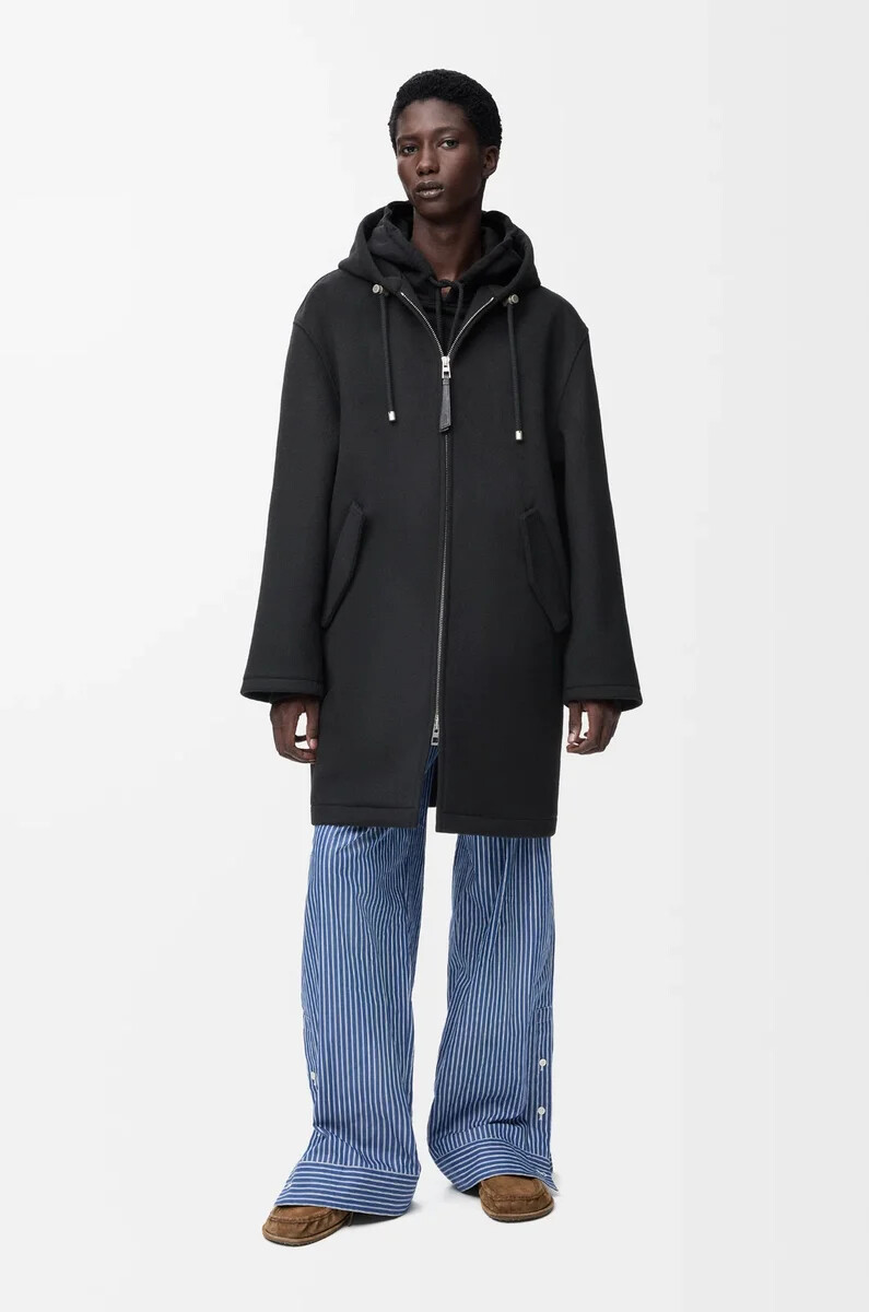 manteau à capuche en laine noire