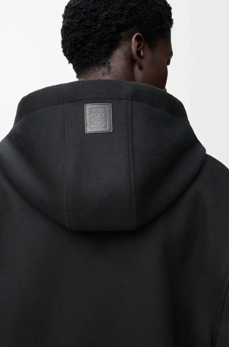 manteau à capuche en laine noire
