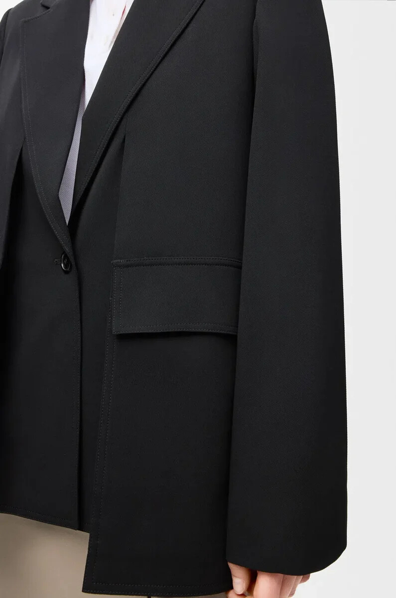 veste en laine noire