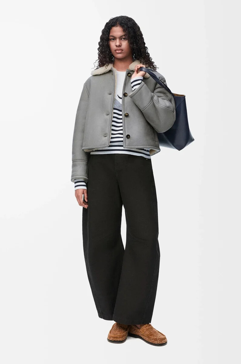 veste en peau lainée grise
