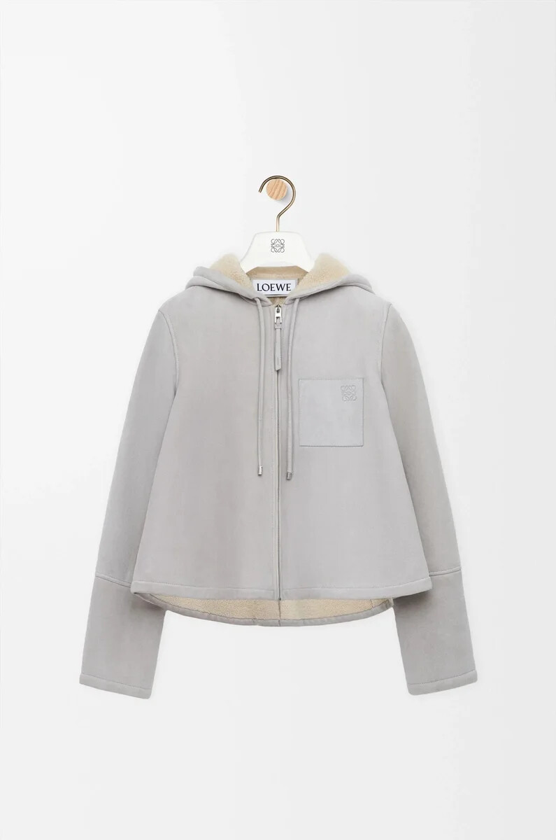 veste à capuche en peau lainée gris clair chiné