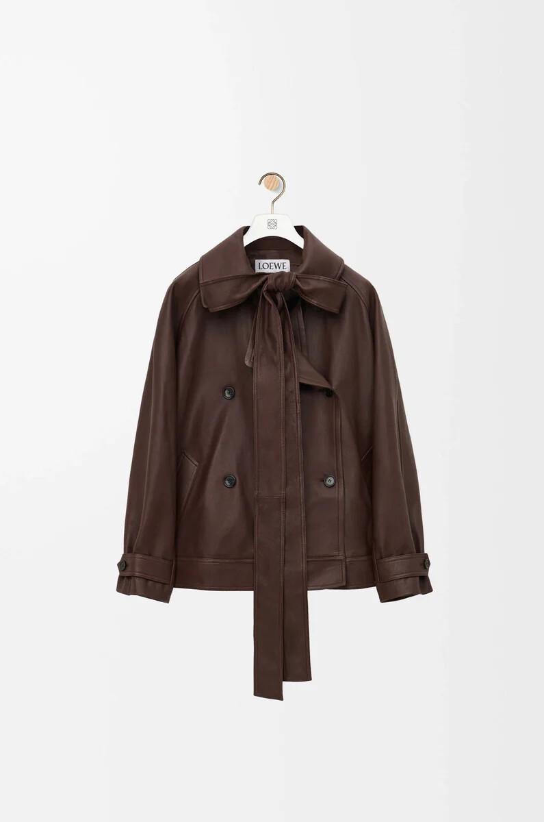 veste à nœud papillon en agneau nappa couleur chocolat noir
