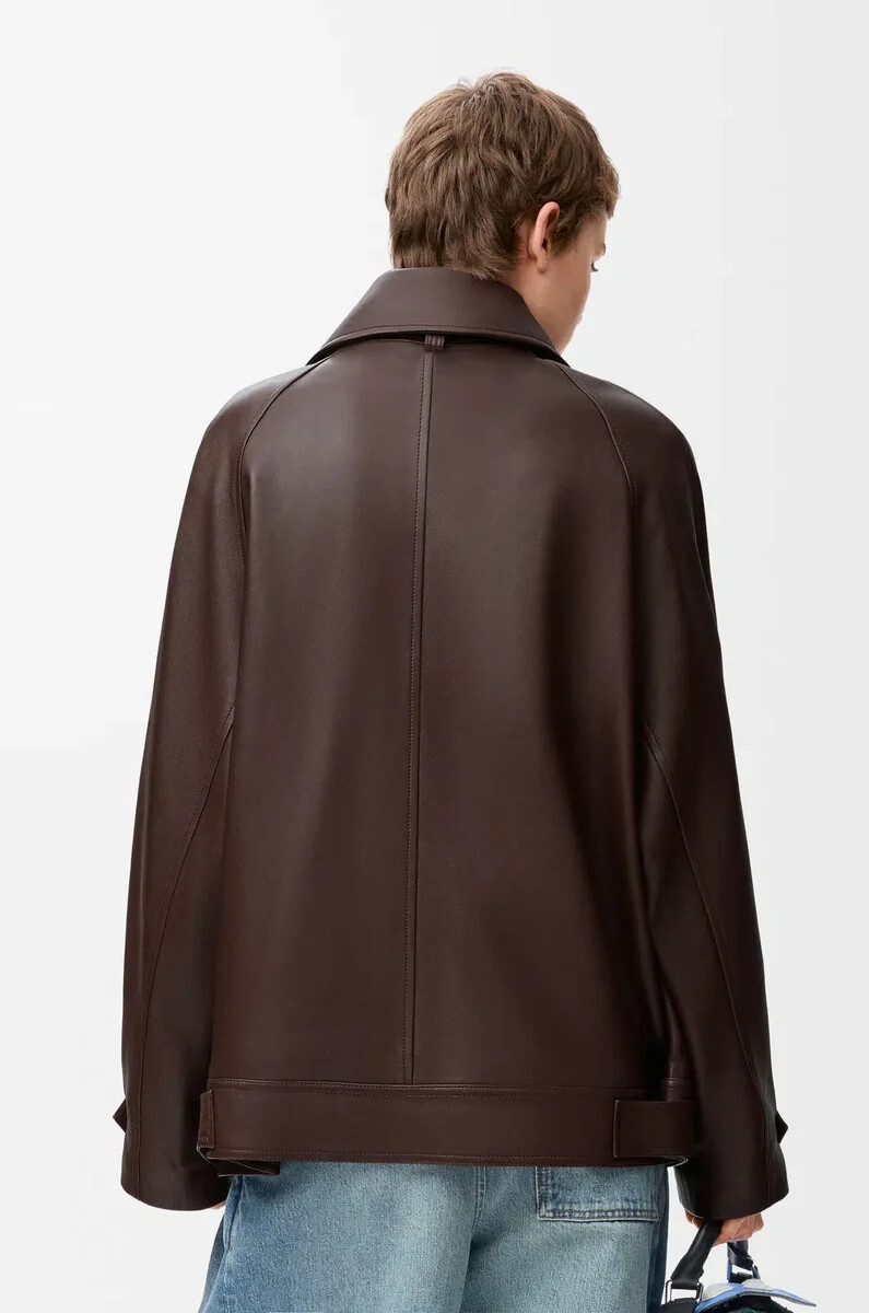 veste à nœud papillon en agneau nappa couleur chocolat noir