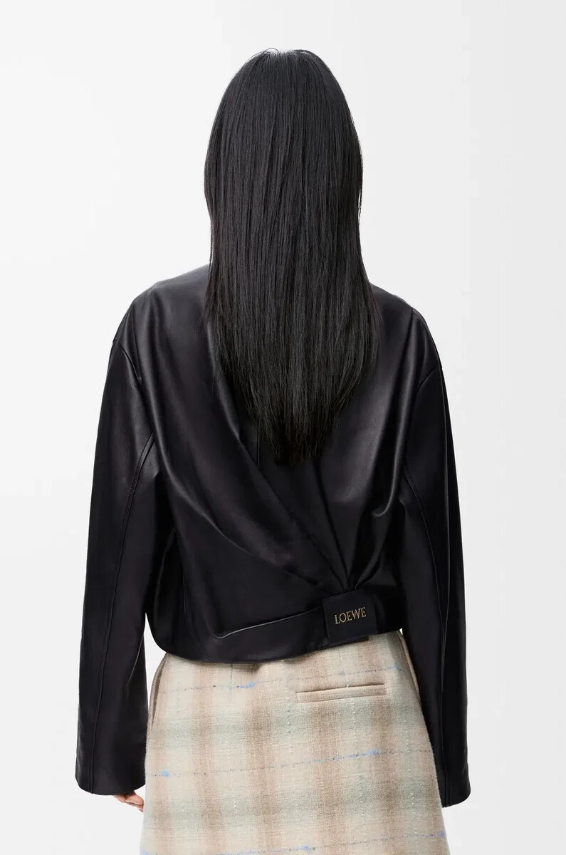veste drapée en cuir dagneau nappa noir