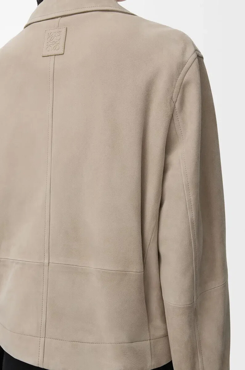 veste ceinturée en daim de chèvre beige foncé