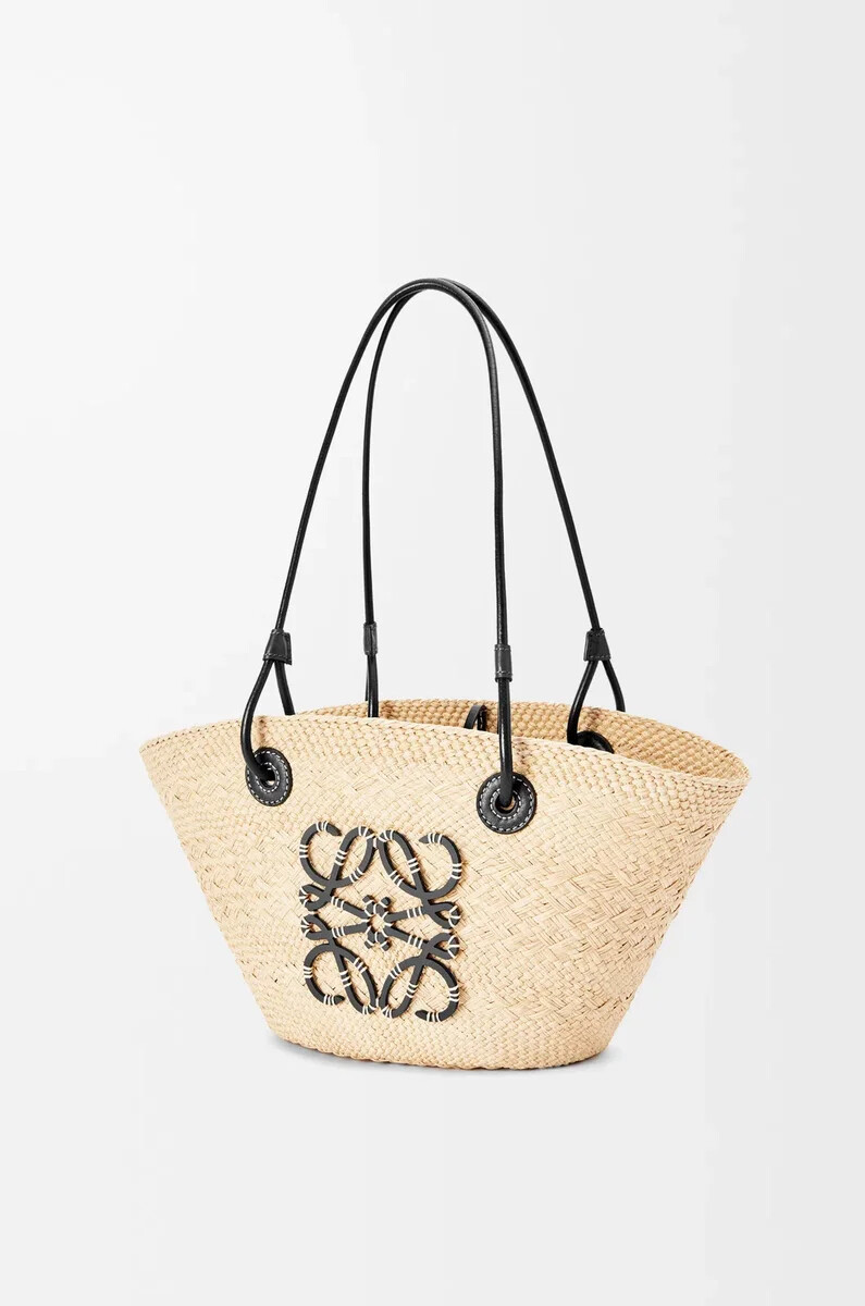 petit sac panier anagram en cuir de veau et palmier iraca naturelnoir