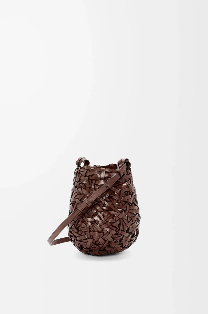 petit sac panier nest en cuir de veau couleur châtaigne