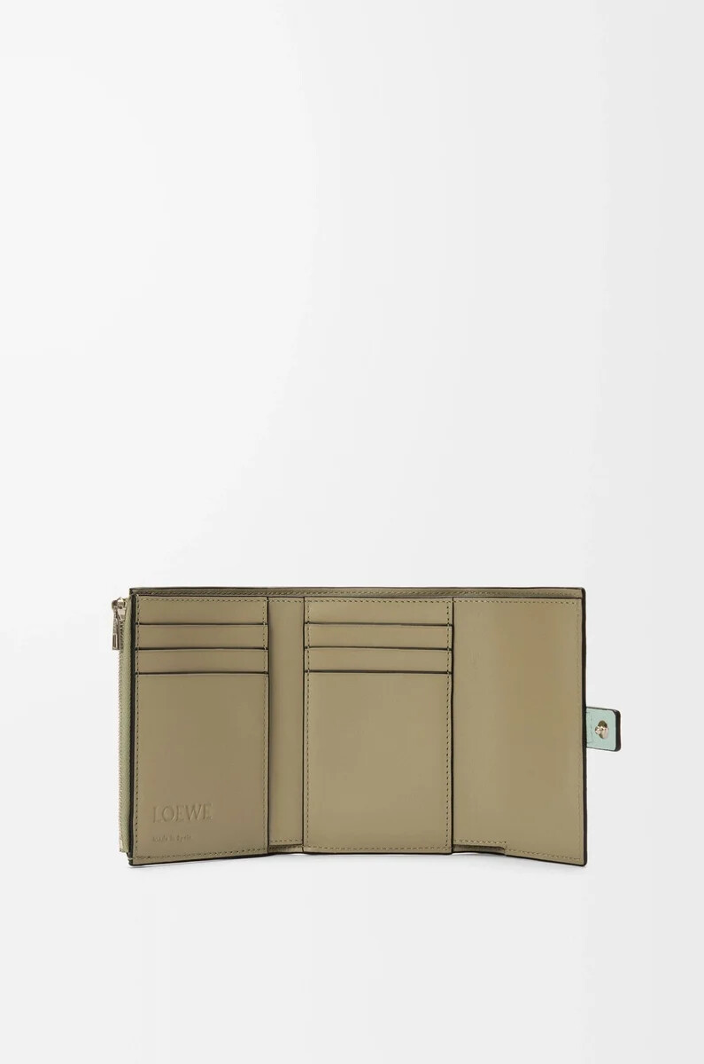 petit portefeuille vertical en cuir de veau souple grainé frozenclay