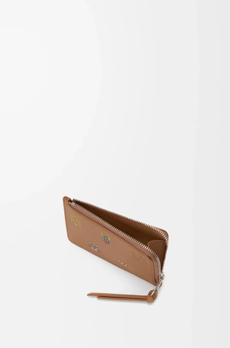 porte-cartes à motifs de chats en cuir de veau classique couleur moka