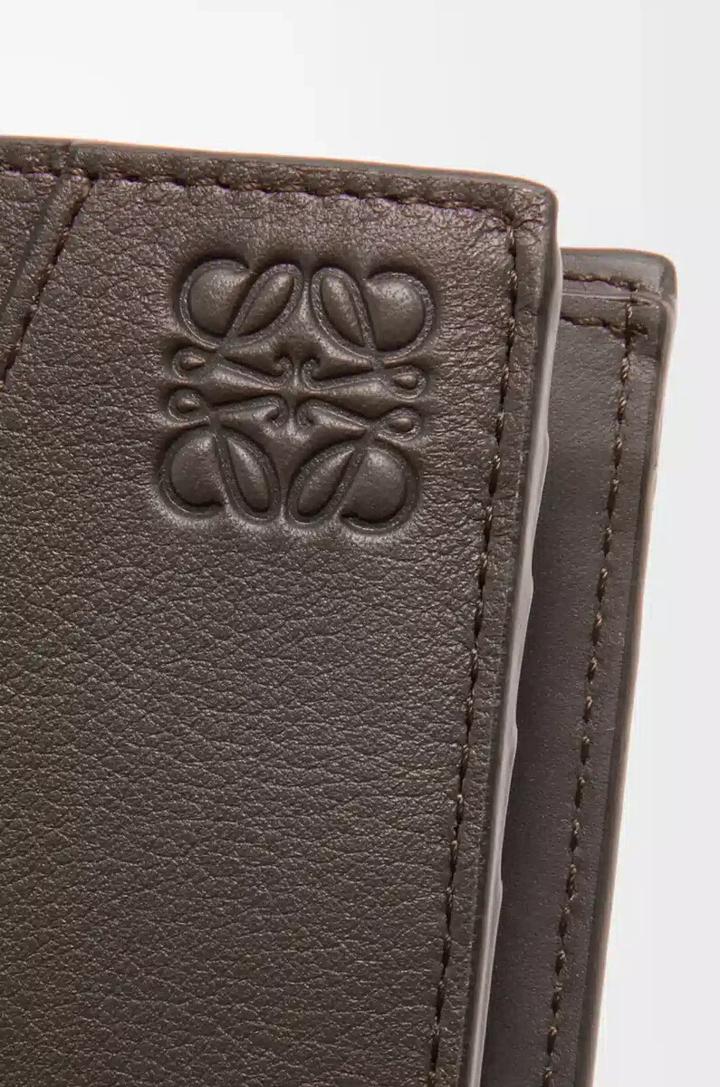 porte-monnaie à deux volets en cuir de veau classique gris foncé modèle puzzle