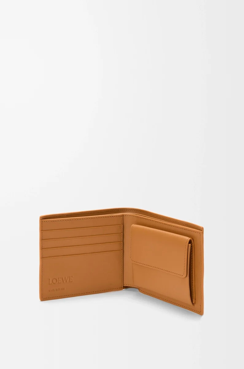 porte-monnaie à deux volets en cuir de veau souple grainé couleur marron clair canyon