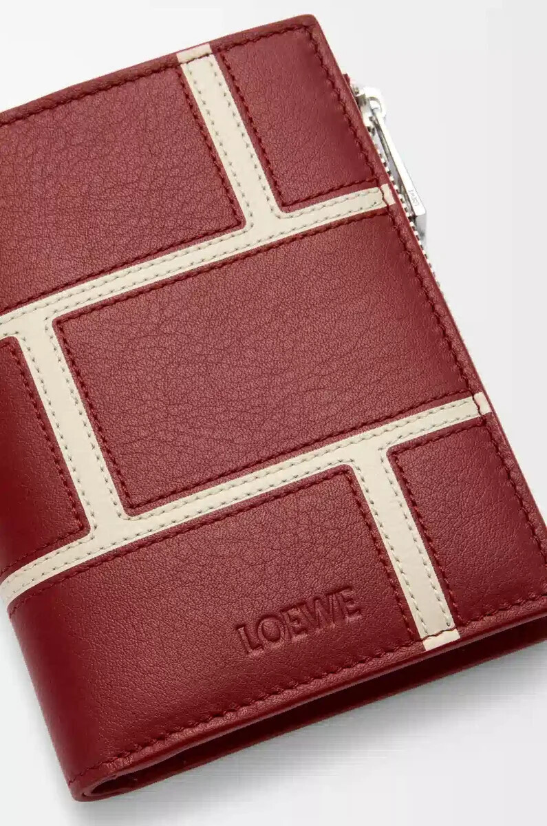 portefeuille fin et compact en cuir de veau rouge brûlé classique