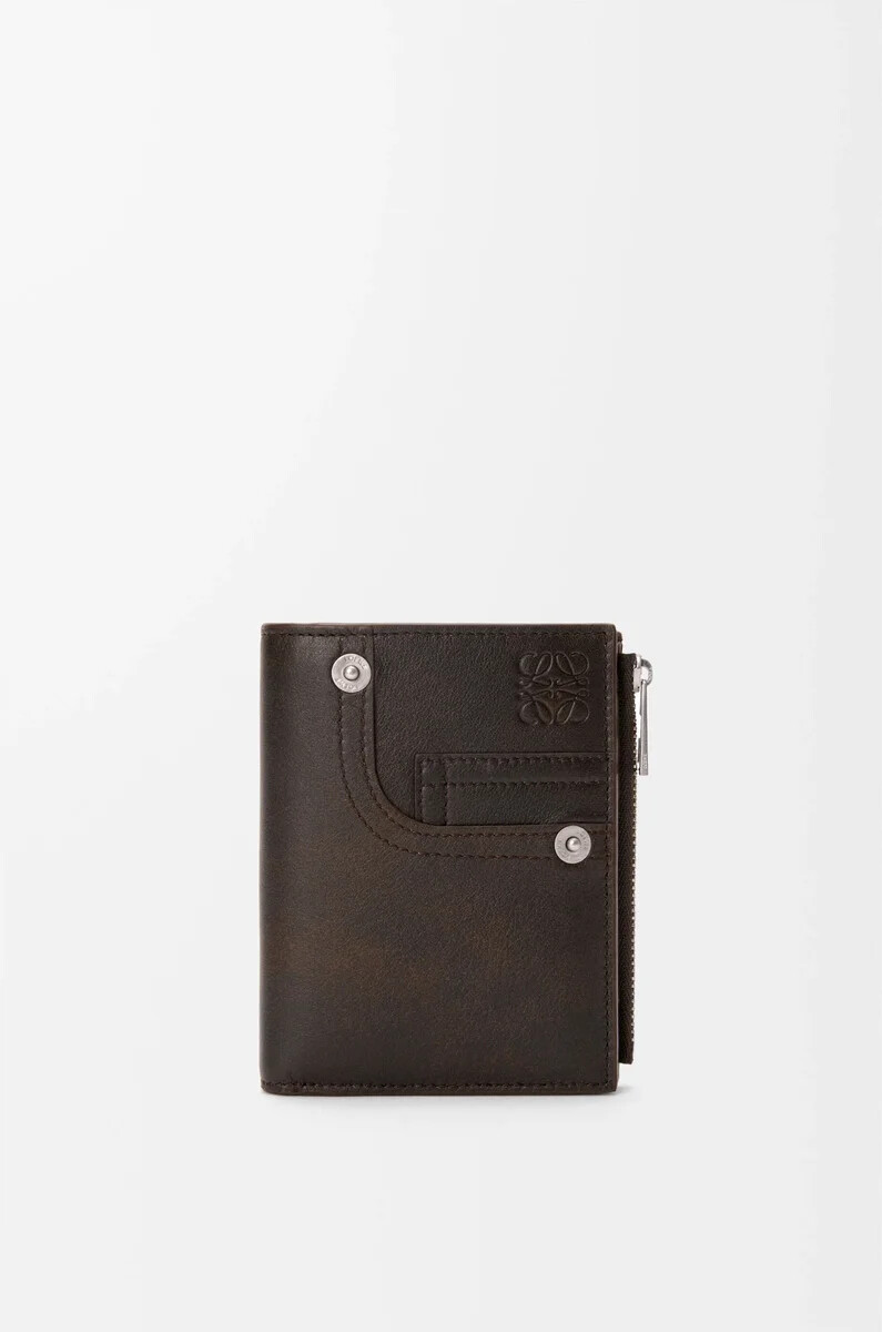 portefeuille panta fin et compact en cuir de veau brillant marron vintage