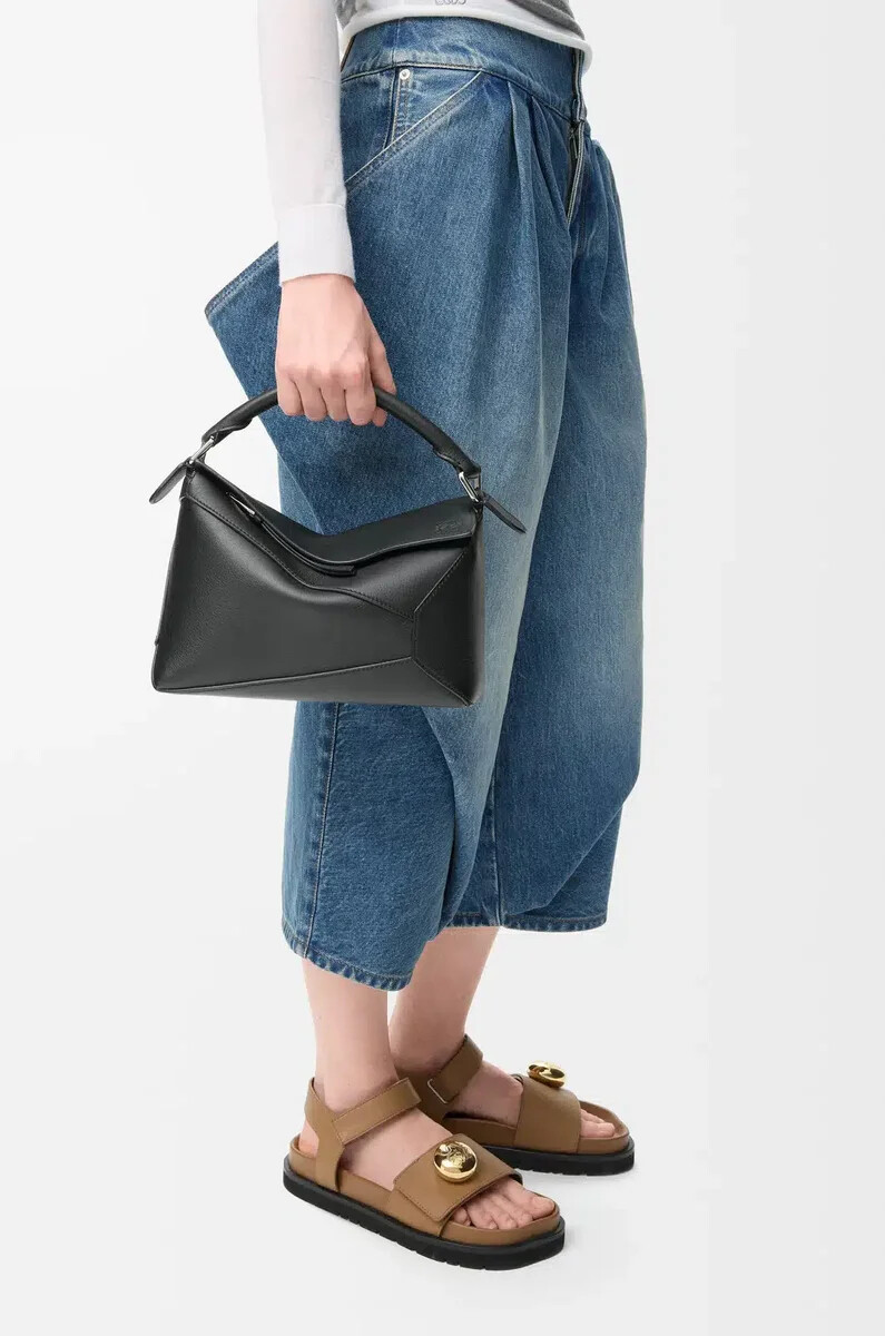 petit sac puzzle edge en cuir de veau noir classique