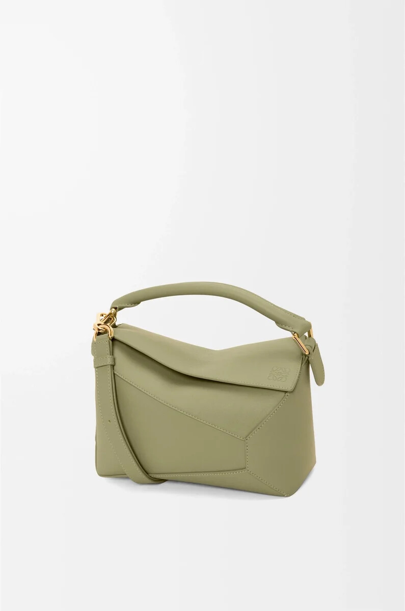petit sac puzzle edge en cuir de veau vert eucalyptus classique