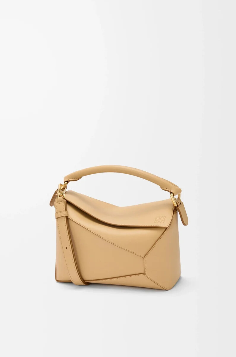 petit sac puzzle edge en cuir de veau classique beige soie