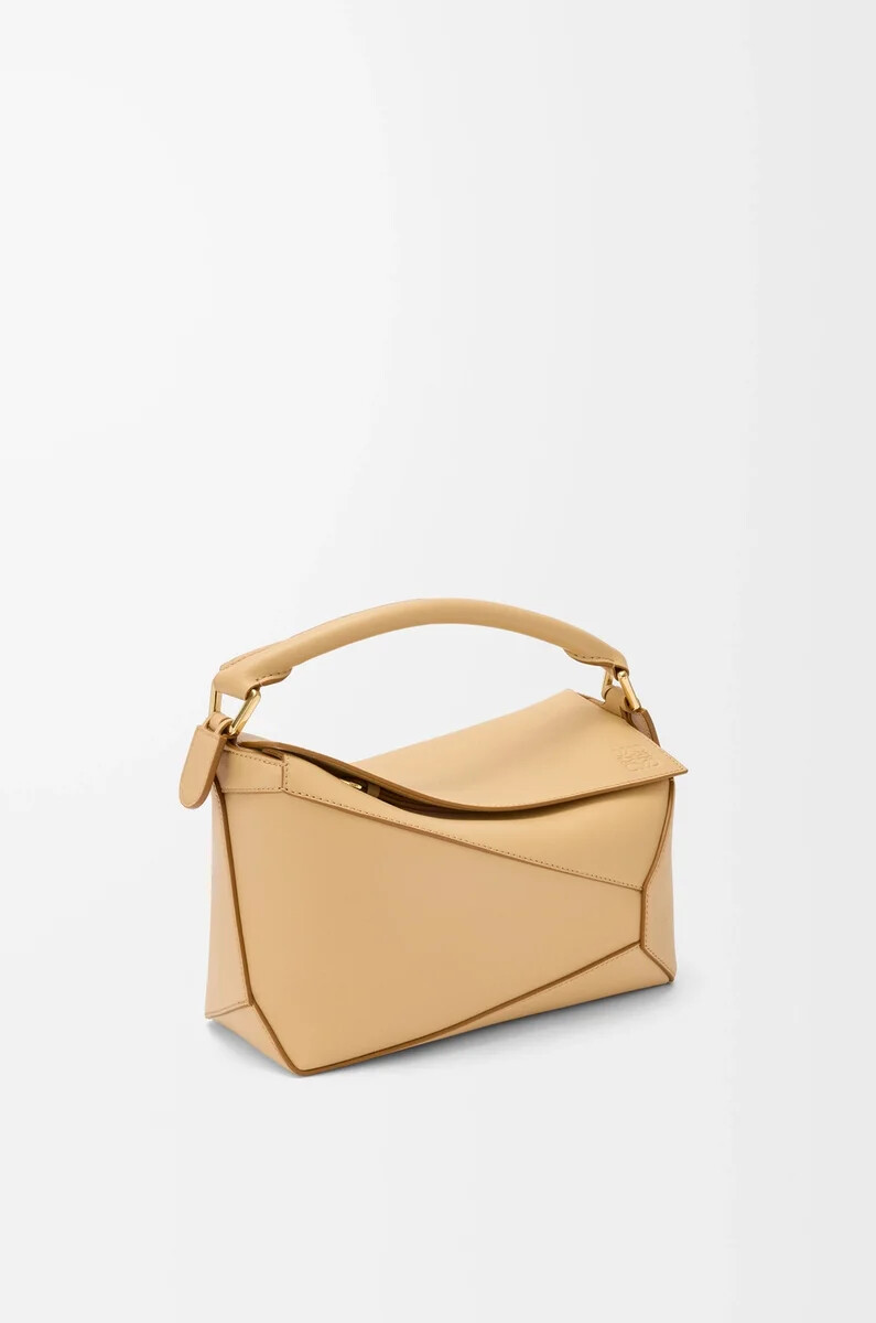 petit sac puzzle edge en cuir de veau classique beige soie