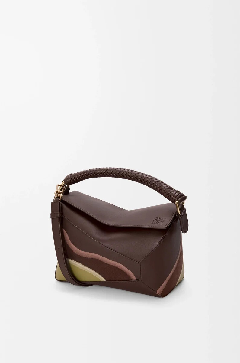 petit sac puzzle edge landscape en cuir de veau nappa chocolatmousse claire