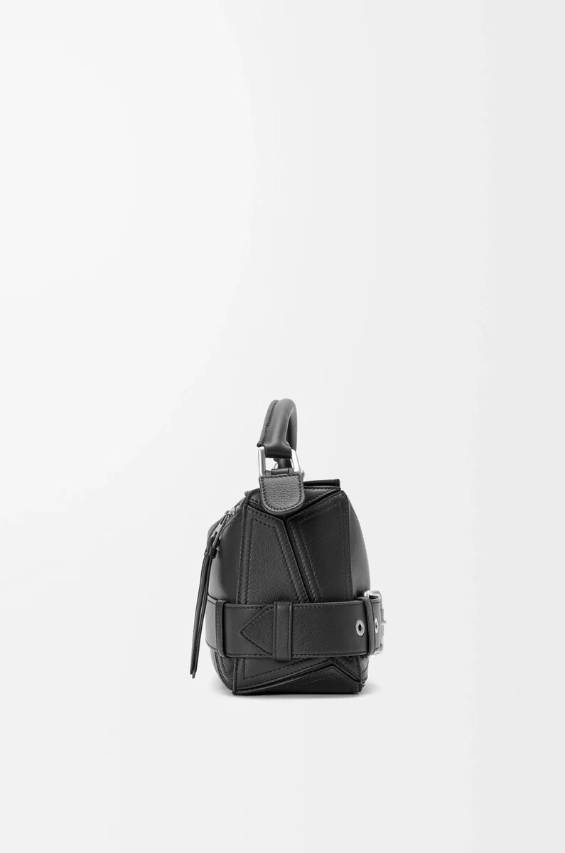 petit sac à dos puzzle biker en cuir de veau brillant noir