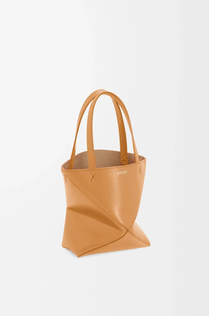 mini sac cabas pliable en cuir de veau brillant coloris désert chaud