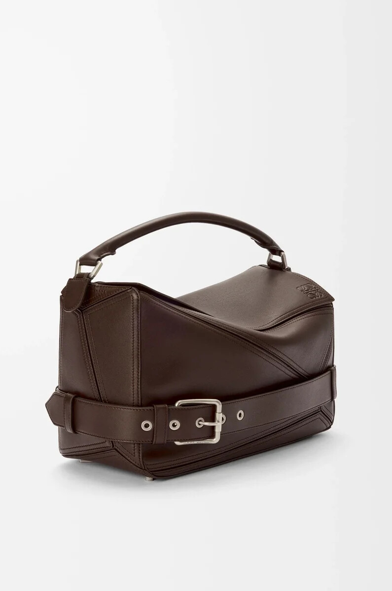 grand sac puzzle biker en cuir de veau brillant couleur châtaigne foncée