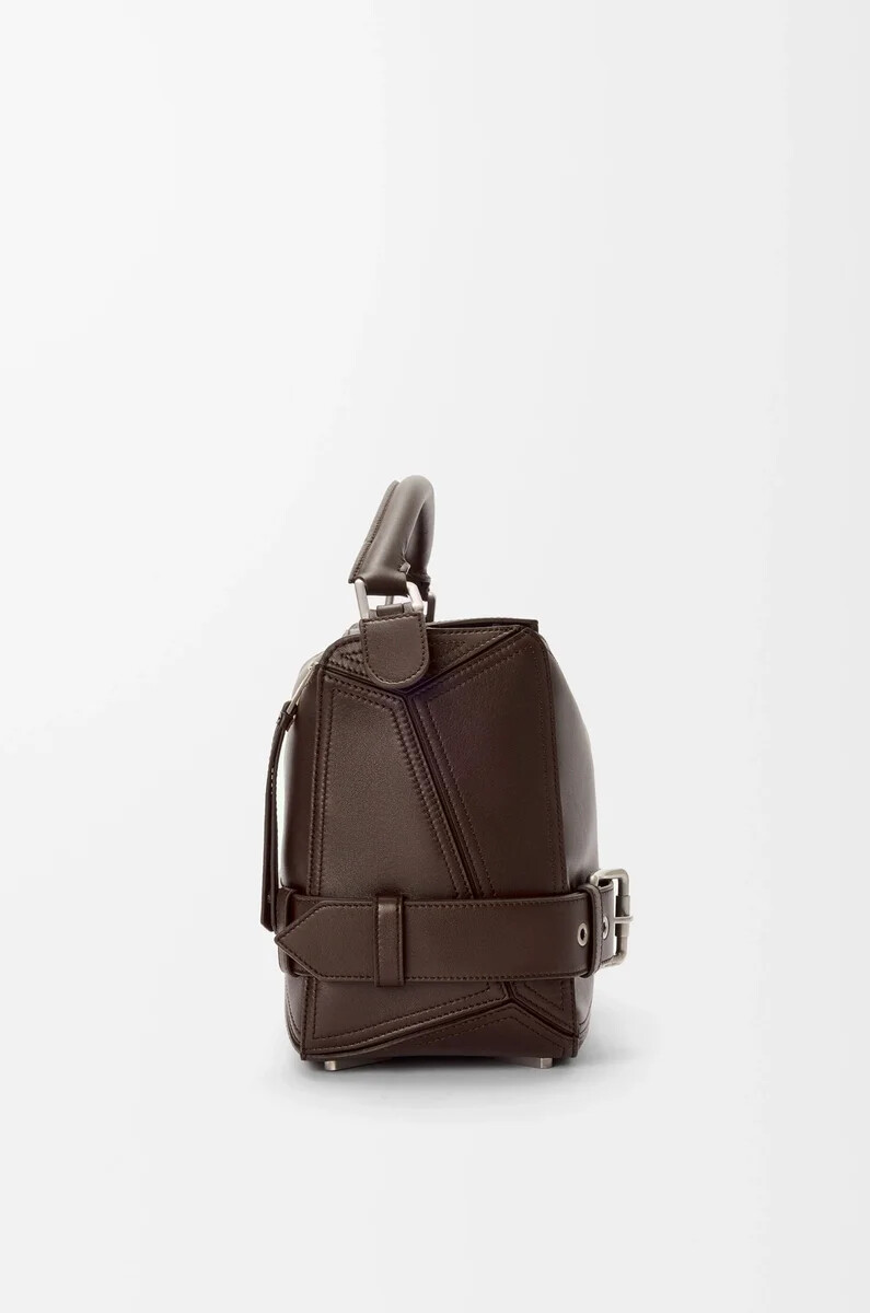 grand sac puzzle biker en cuir de veau brillant couleur châtaigne foncée