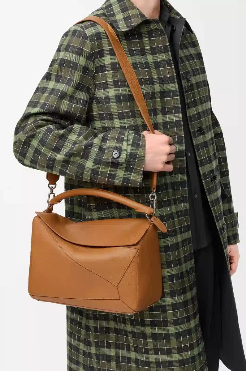 grand sac puzzle en cuir de veau souple grainé couleur marron clair canyon
