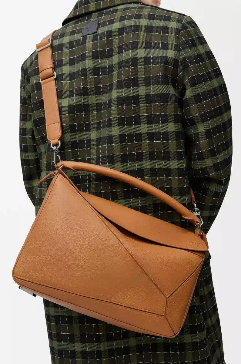grand sac puzzle en cuir de veau souple grainé couleur marron clair canyon