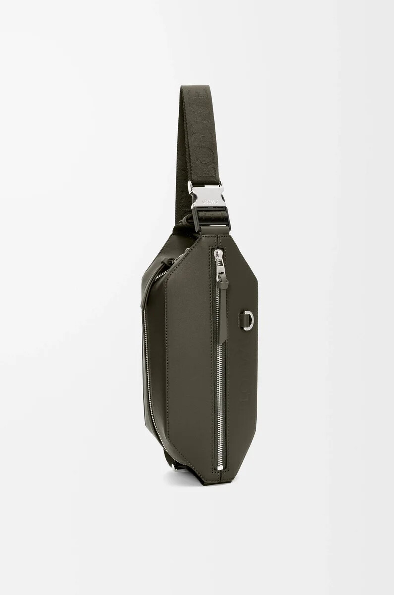 sac bandoulière convertible en cuir de veau classique kaki foncé