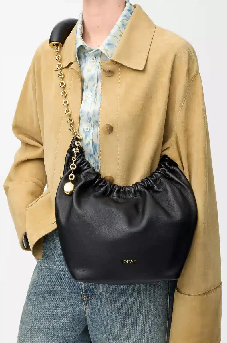 petit sac souple en cuir dagneau nappa souple noir