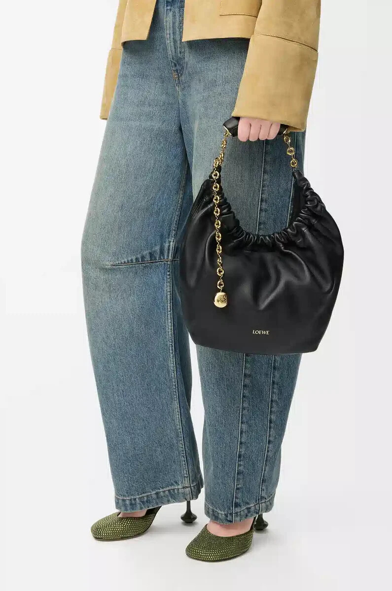 petit sac souple en cuir dagneau nappa souple noir