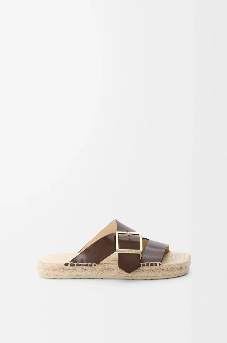 espadrille à pétales en cuir de veau tanné végétal marron