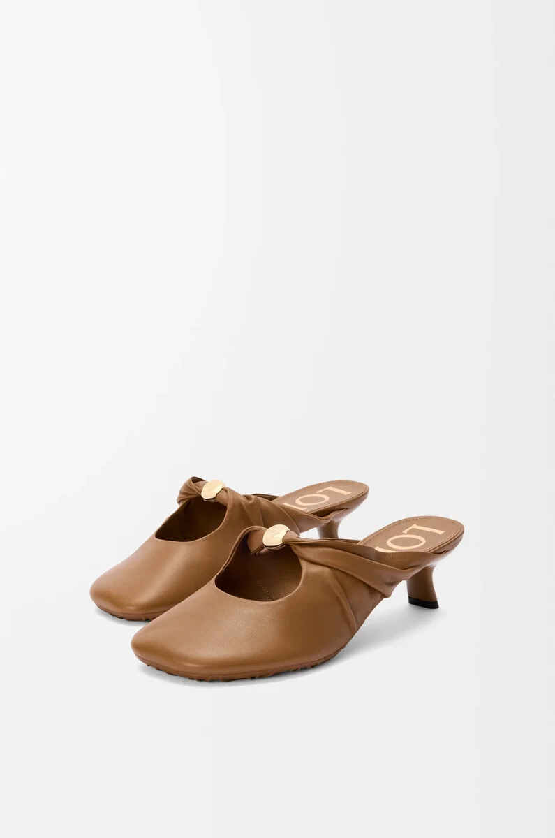 mule souple pebble en cuir dagneau nappa chêne