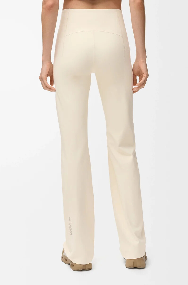 pantalon souple coupe bootcut en jersey technique ivoire