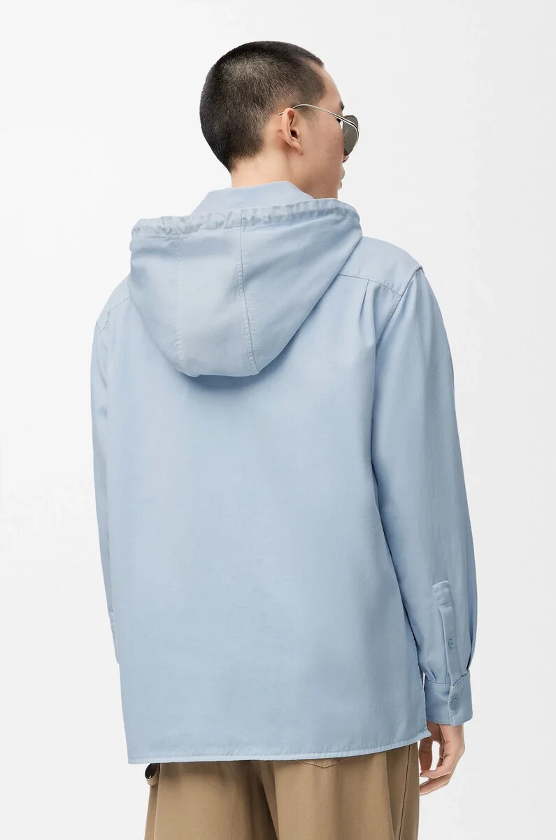 surchemise à capuche en coton bleu clair