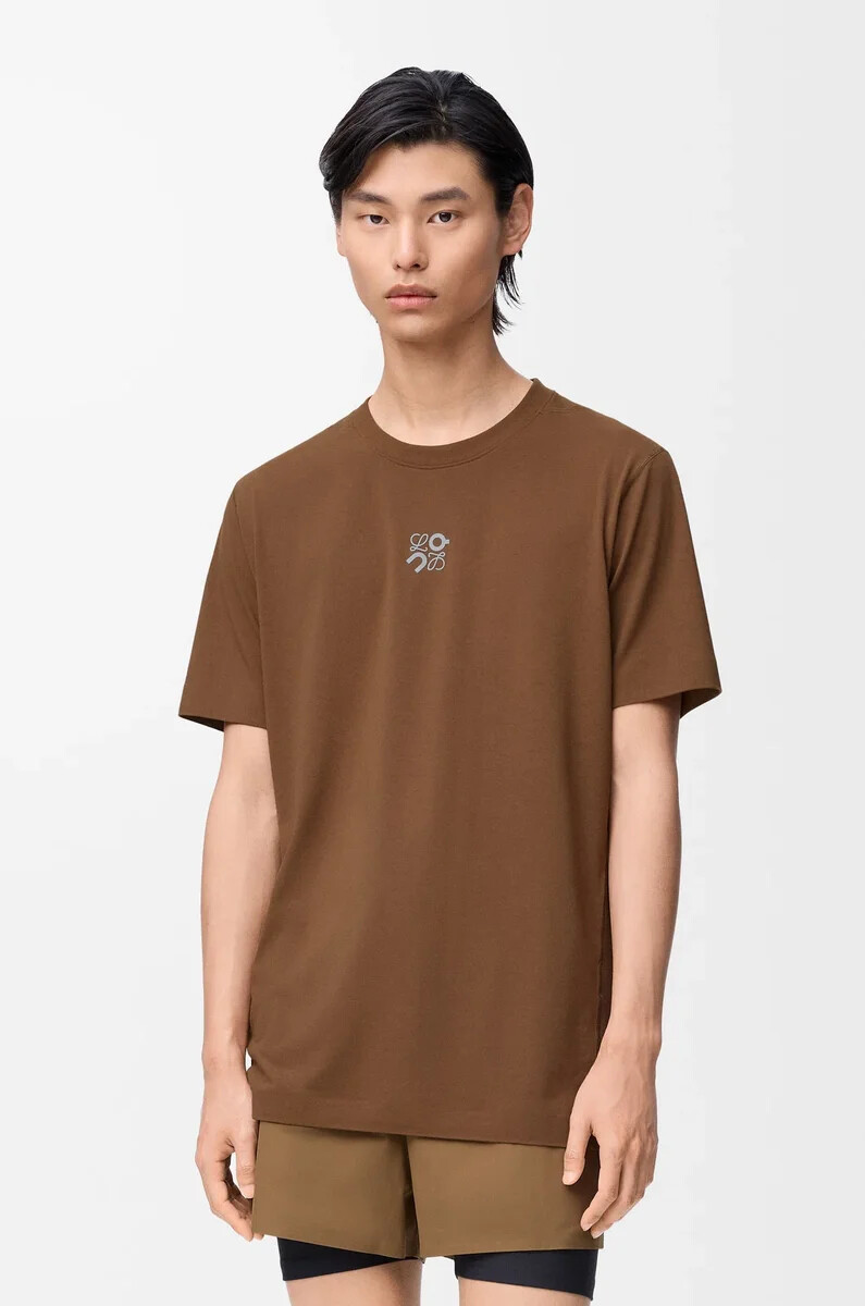 t-shirt technique en jersey couleur caramel